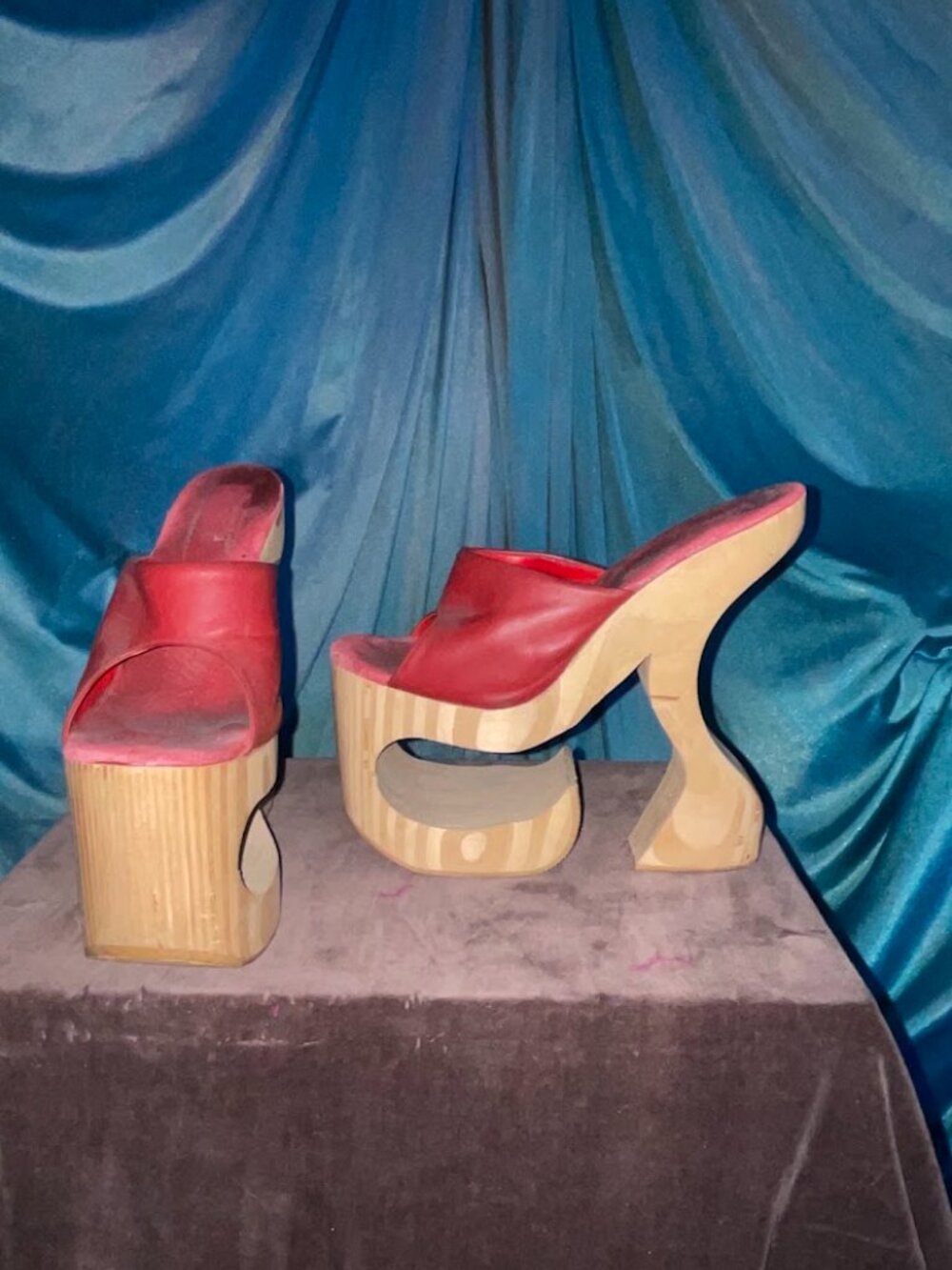 Vintage Red Leather Sculptural Carved Wood Platform Mules Heels Boho